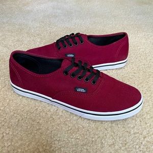 Vans Authentic Lo Pro Maroon Canvas Shoes Size 6.5